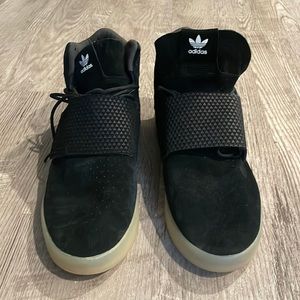 Men’s Adidas